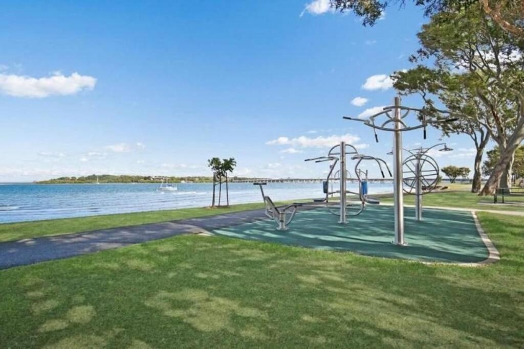 Bribie Island Unit With Pool - Amazing Beaches & Lifestyle! Bongaree Dış mekan fotoğraf